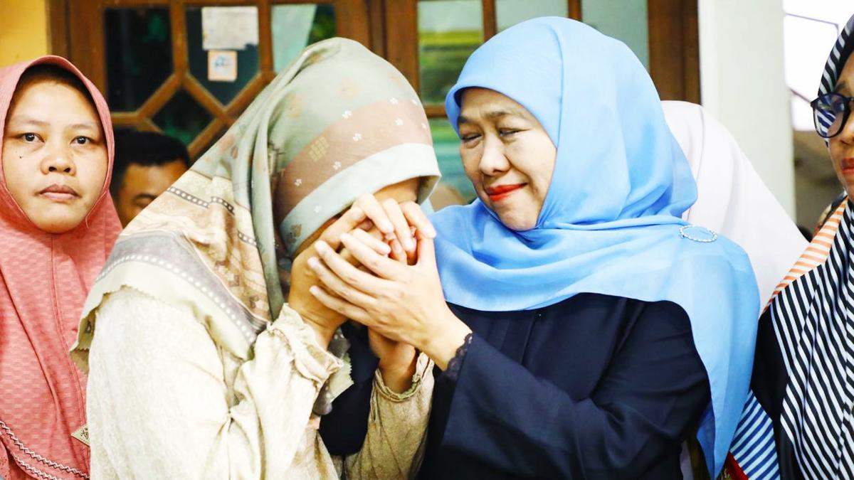 Cerita Korban Bencana Tanah Longsor Cangar Mojokerto yang Ingin Foto Bersama Prabowo