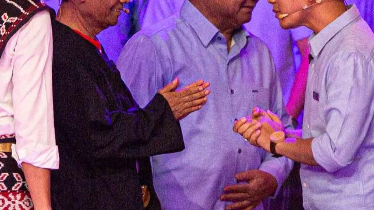 LSI Denny JA: Masyarakat Puas Kinerja Jokowi Pilih Prabowo-Gibran, Tak Puas ke Anies-Cak Imin