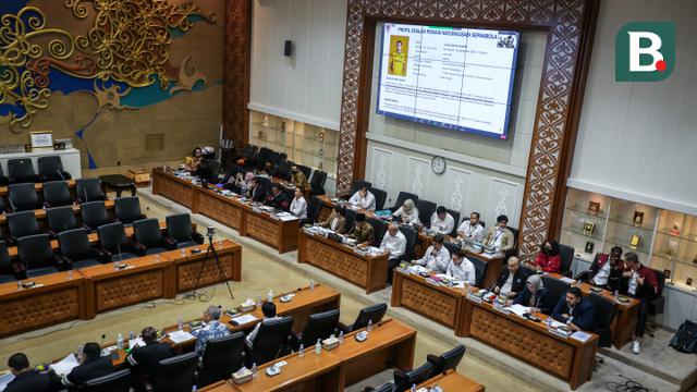 Rapat Kerja Bersama Membahas Pemberian Kewarganegaraan Republik Indonesia Kepada Justin Hubner, Ivar Jenner, Rafael Struick
