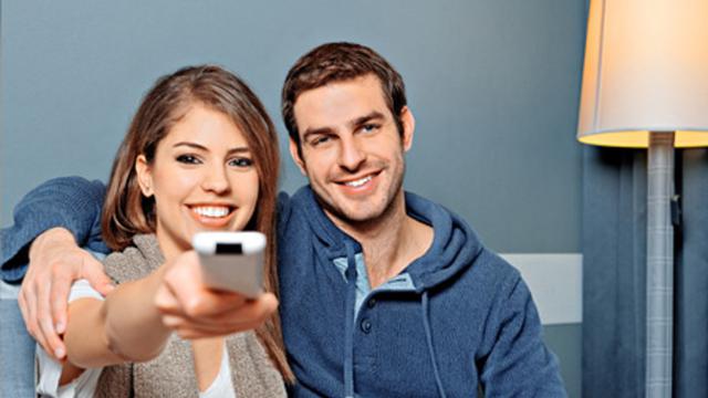 Ilustrasi Menonton Film