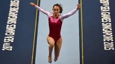 Atlet senam Malaysia, Farah Ann Abdul Hadi saat tampil pada SEA Games 2015 di Singapore, (9/9/2015). Farah akan kembali tampil pada SEA Games 2017 di Malaysia. (AFP/Roslan Rahman)