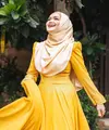 Kabar bagia datang dari penyanyi cantik Siti Nurhaliza. Ia mengumumkan lewat unggahan di akun Instagramnya tengah hamil, mengandung anak kedua. Di usia 41 tahun, Siti bersyukur masih dipercaya memiliki momongan lagi. (Instagram/ctdk)