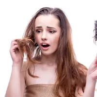 Ilustrasi rambut rusak/Shutterstock-Elnur.