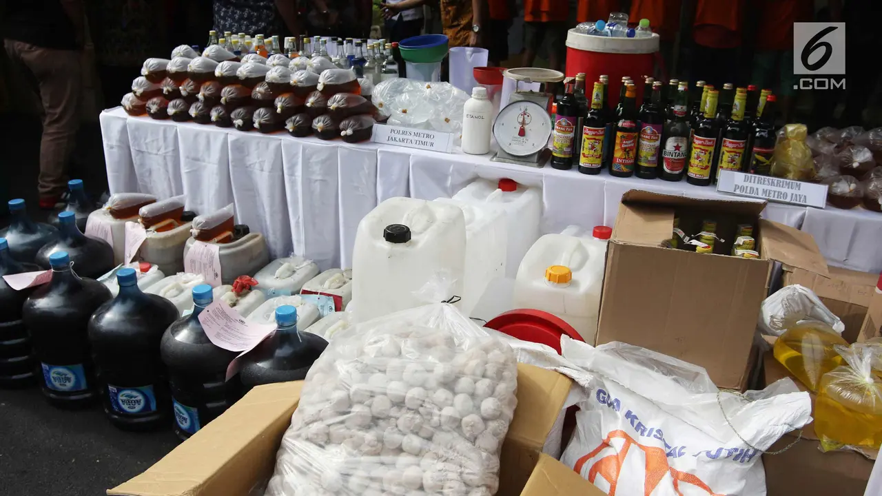 Polda Metro Jaya Sita 39.834 Botol Miras Oplosan