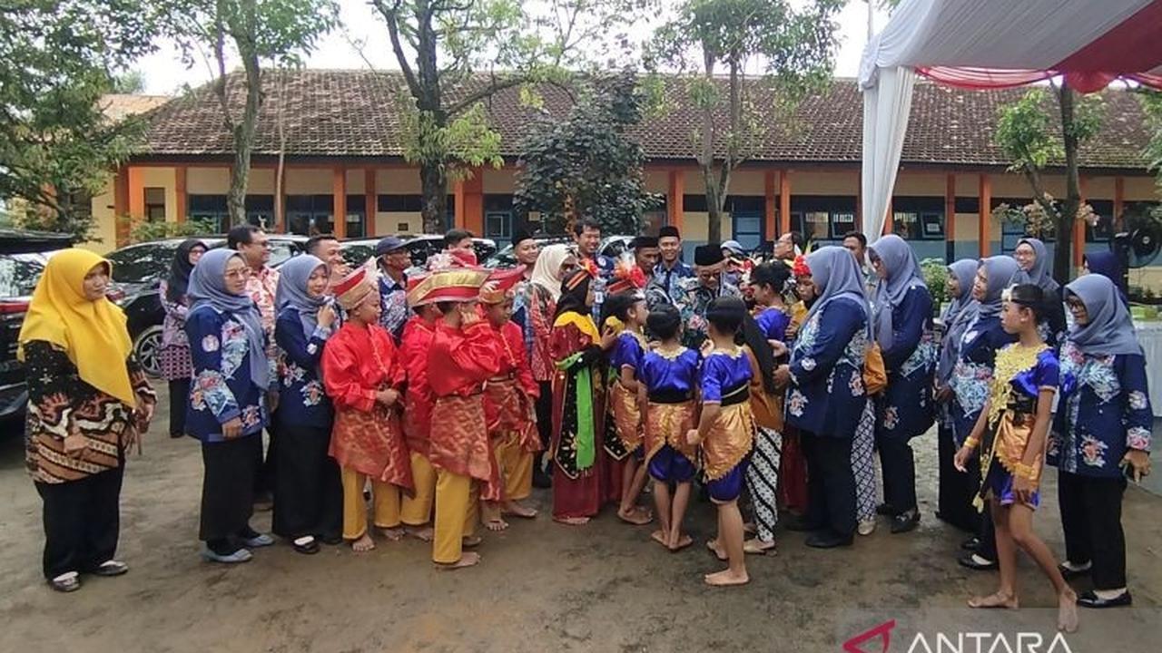 Kemendikdasmen Alokasikan Beasiswa S1 Guru 2026 untuk 150.000 Pendidik: Tingkatkan Kualitas dan Kesejahteraan