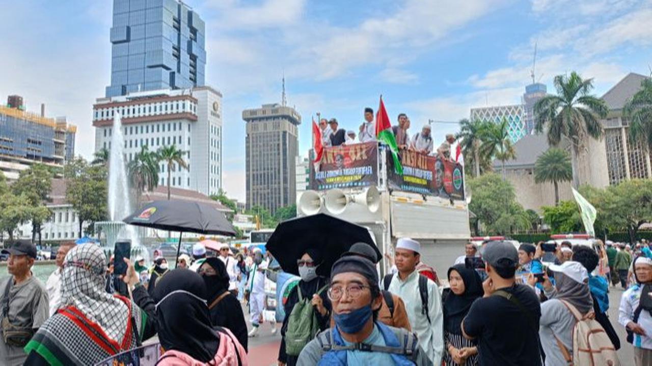 Jalan Medan Merdeka Barat ke Arah Istana Negara Ditutup Sementara Imbas Reuni 411