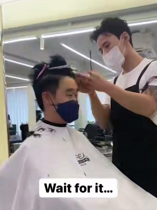 Jesse Choi Potong Rambut