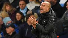 Reaksi pelatih Manchester City Pep Guardiola saat menyaksikan Manchester City menghadapi Dinamo Zagreb pada laga Liga Champions di Stadion City of Manchester, Inggris, Selasa (1/10/2019). Pep dihadiahi kartu kuning atas protesnya terhadap wasit. (Anthony Devlin/AFP)