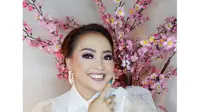 Potret Mpok Alpa Dengan Gaya Elegan Bikin Pangling. (Sumber: Instagram/nina_mpokalpa)