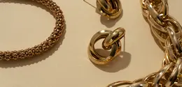 Detail Kecil yang Bisa Membuat Outfit Terlihat Lebih Berkarakter. (Foto/Dok: Magnific)