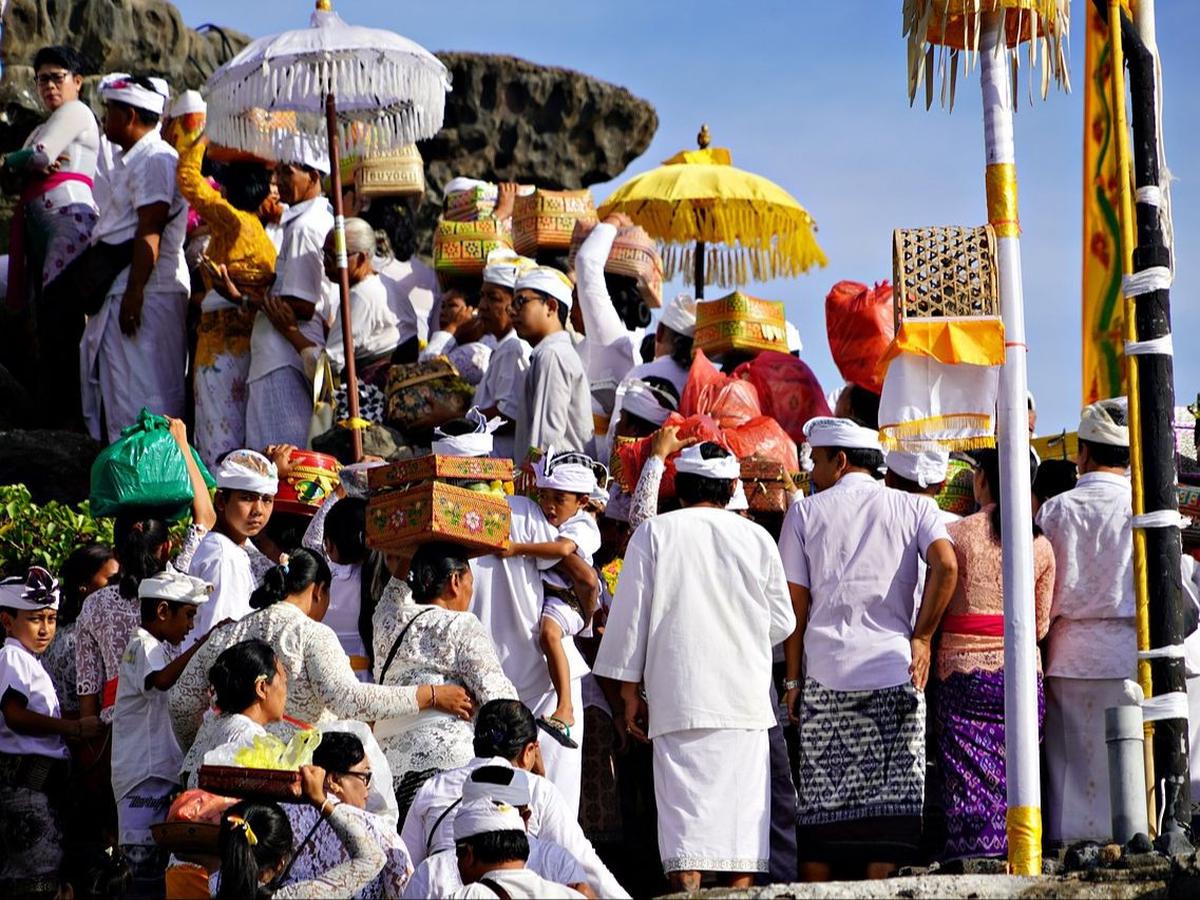 Tradisi Hari Raya Galungan