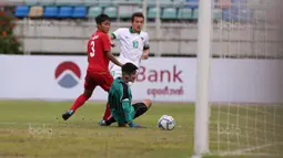 Pemain Timnas Indonesia U-19, Egy Maulana Vikri, saat pertandingan melawan Myanmar pada laga Piala AFF U-18 di Stadion Thuwunna, Minggu, (17/9/2017). Egy Maulana menjadi top skorer Piala AFF U-18 dengan delapan gol. (Liputan6.com/Yoppy Renato)