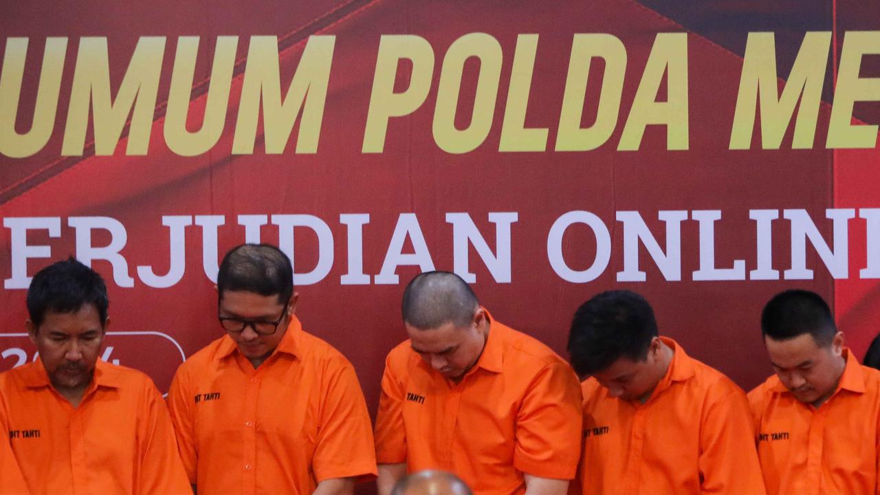 Polisi rilis 24 tersangka kasus judol yang libatkan pegawai Komdigi