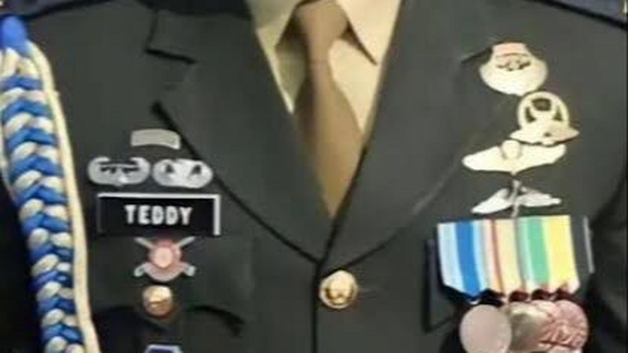 VIDEO: Profil Mayor Teddy, Karier Militer Ikuti Jejak Prabowo Jabat Wadanyon 328/Dirgahayu