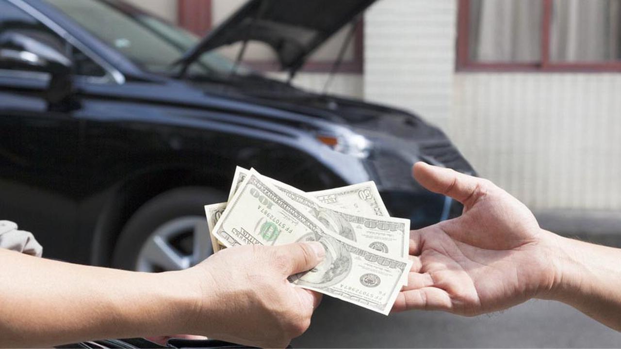 Menjual Mobil (Foto: Istimewa)