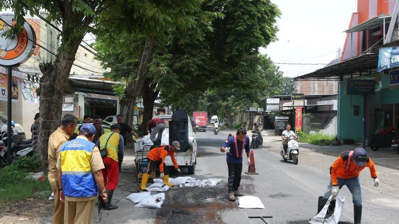 Pemkab Banyuwangi Bentuk Satgas Jalan Berlubang, Targetkan Perbaikan Rampung Sebelum Lebaran 2026