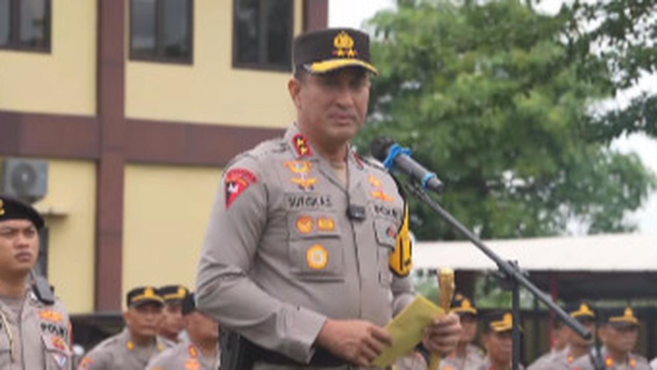 Jenderal Bintang Dua Sidak Perwira Polisi ke Ruang Kerjanya, Anak Buah Kaget Sikapnya Langsung Berubah