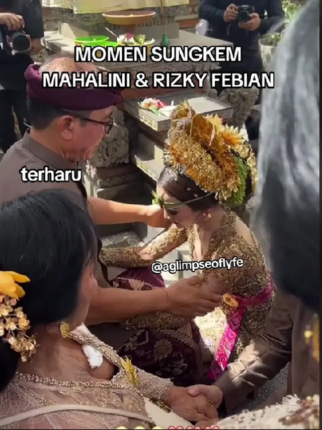 Mahalini dan Ayahnya