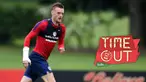 Legenda Manchester United, Paul Ince, menganggap Jamie Vardy belum pantas untuk bergabung bersama tim nasional Inggris.