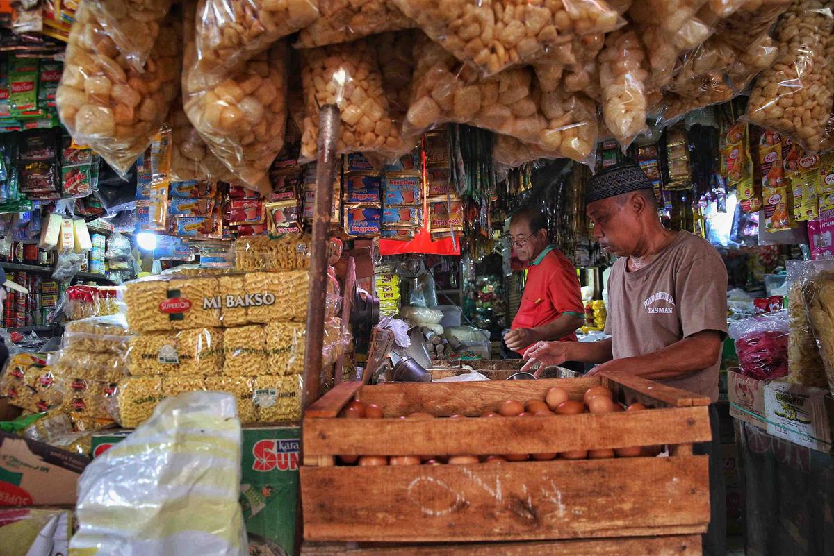 FOTO: Inflasi Jakarta Terendah di Pulau Jawa pada Juni 2025, Makanan dan Transportasi Jadi Penyumbang Utama
