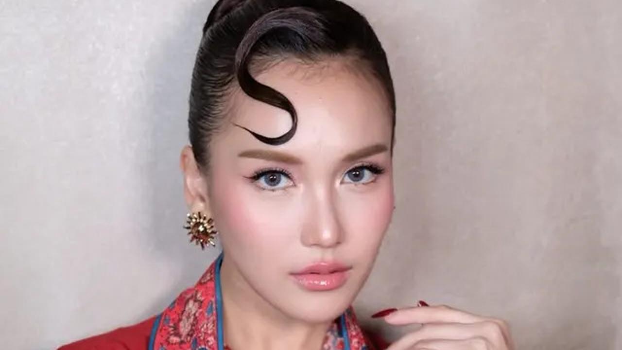 9 Model Anting ala Ayu Ting Ting yang Bikin Penampilan Spektakuler