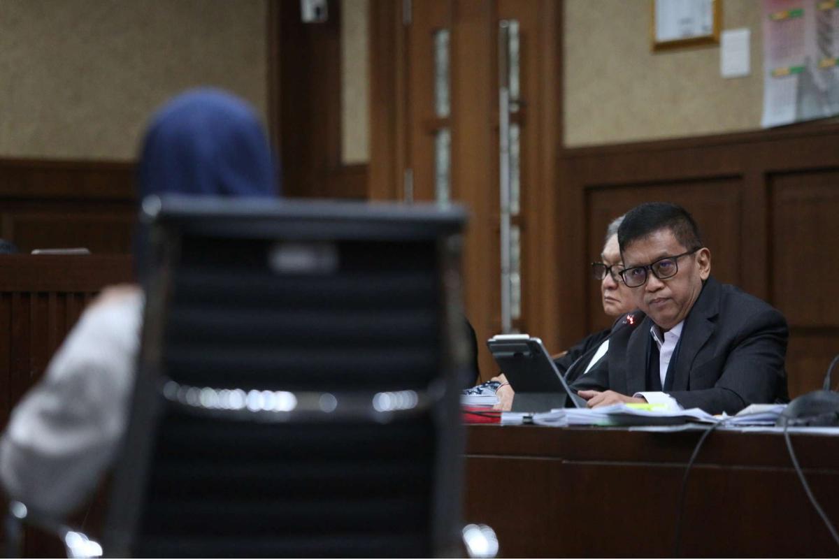 Riezky Aprilia menjadi saksi dalam kasus Hasto Kristiyanto