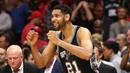 Tim Duncan menempati posisi ke tiga. Peraih lima cincin juara bersama Spurs ini telah membukukan 251 kali penampilan pada laga Playoff NBA. (Foto: Getty Images via AFP/Stephen Dunn)