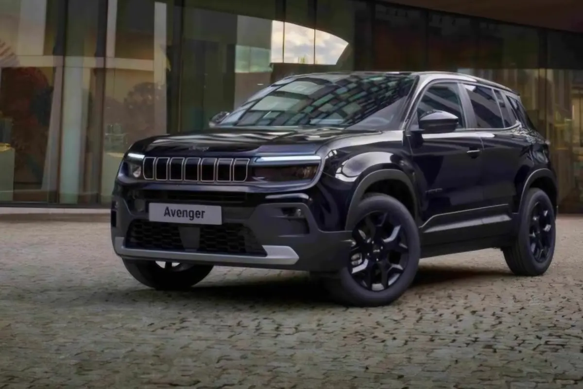 Jeep Avenger Black Edition