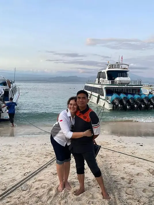 <p>[Instagram/cathrinewilson]</p>