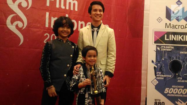 Ups, Bintang Pengabdi Setan Jatuhkan Piala Citra - ShowBiz 