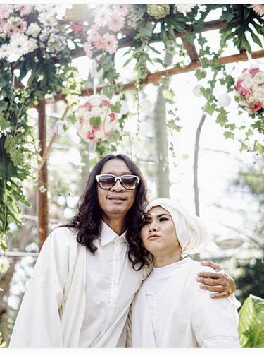 Wulan Guritno Tegaskan Pernikahan Aming Evelyn Bukan Rekayasa News Entertainment Fimela Com