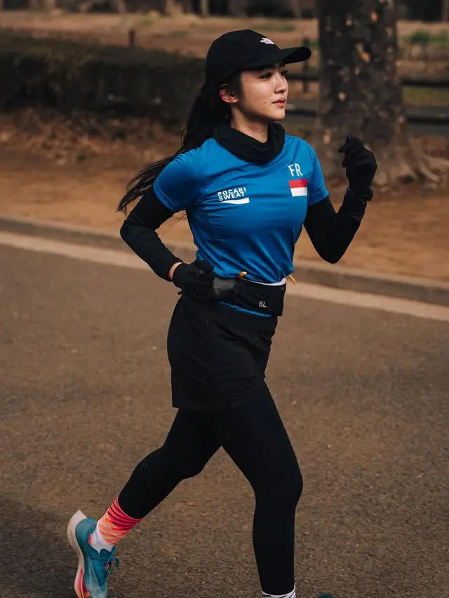 Dari Main Tenis hingga Lari Marathon, Intip Gaya Sporty dan Stylish Febby Rastanty Saat Berolahraga