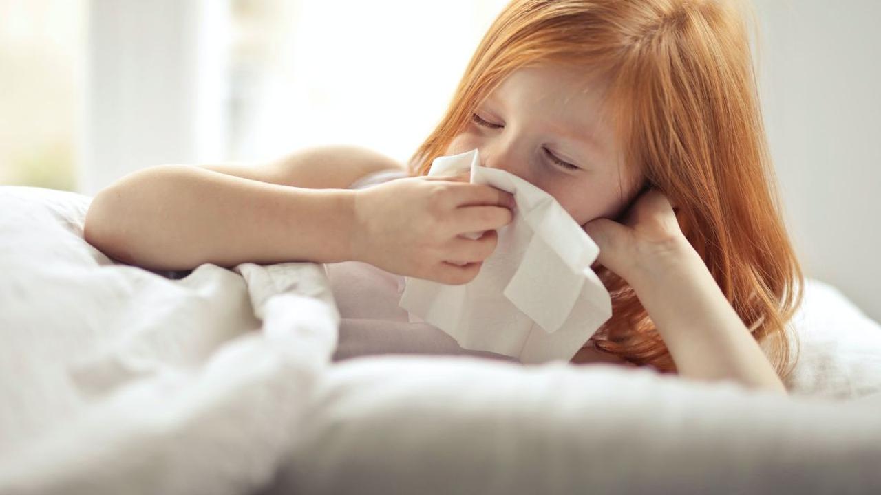 Tidur dengan Bantal Tambahan