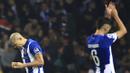 Pemain FC Porto, Pepe, melakukan selebrasi setelah mencetak gol ke gawang Shakhtar Donetsk pada laga Liga Champions di Stadion Dragao, Portugal, Kamis (14/12/2023). Kini ia semakin kukuhkan diri sebagai pencetak gol tertua di usia 40 tahun 289 hari. (AP Photo/Luis Vieira)