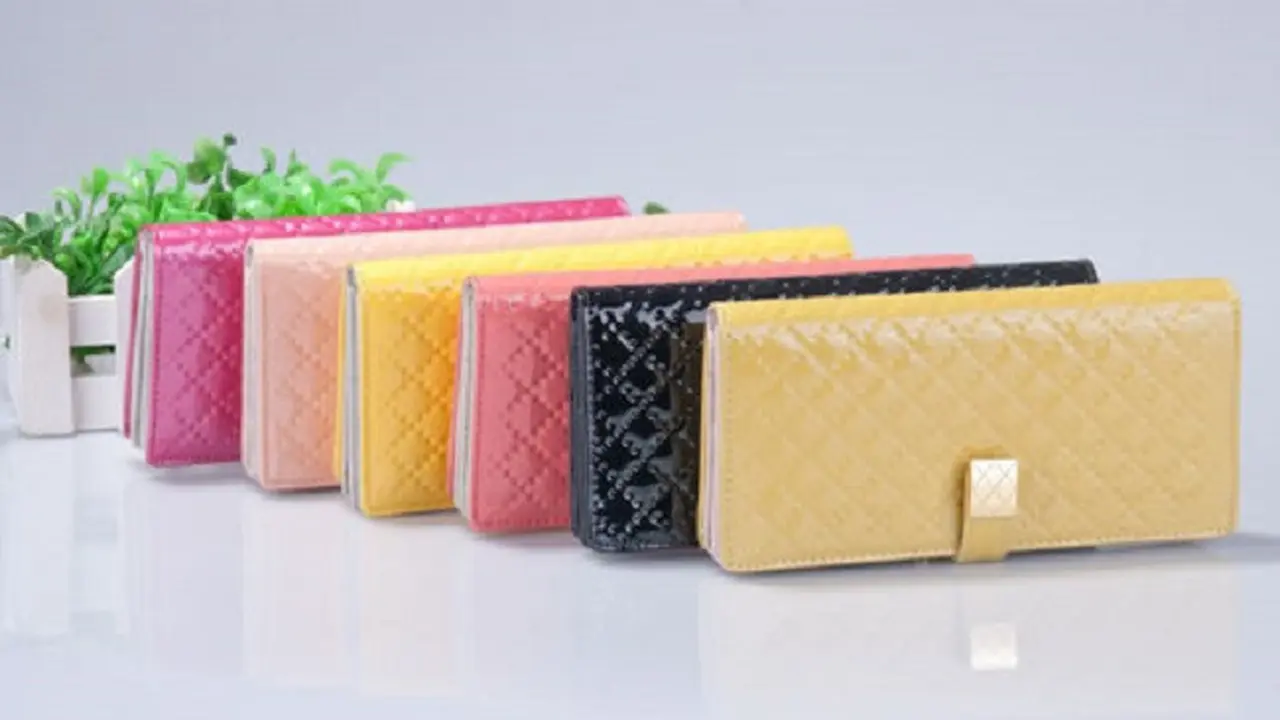 Warna dompet