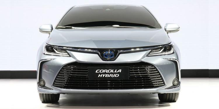 Toyota Corolla Altis Siap Mengaspal Di Indonesia Punya Varian Hybrid
