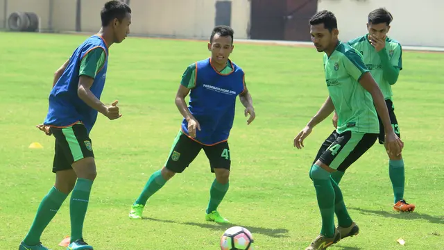 Persebaya Berlatih