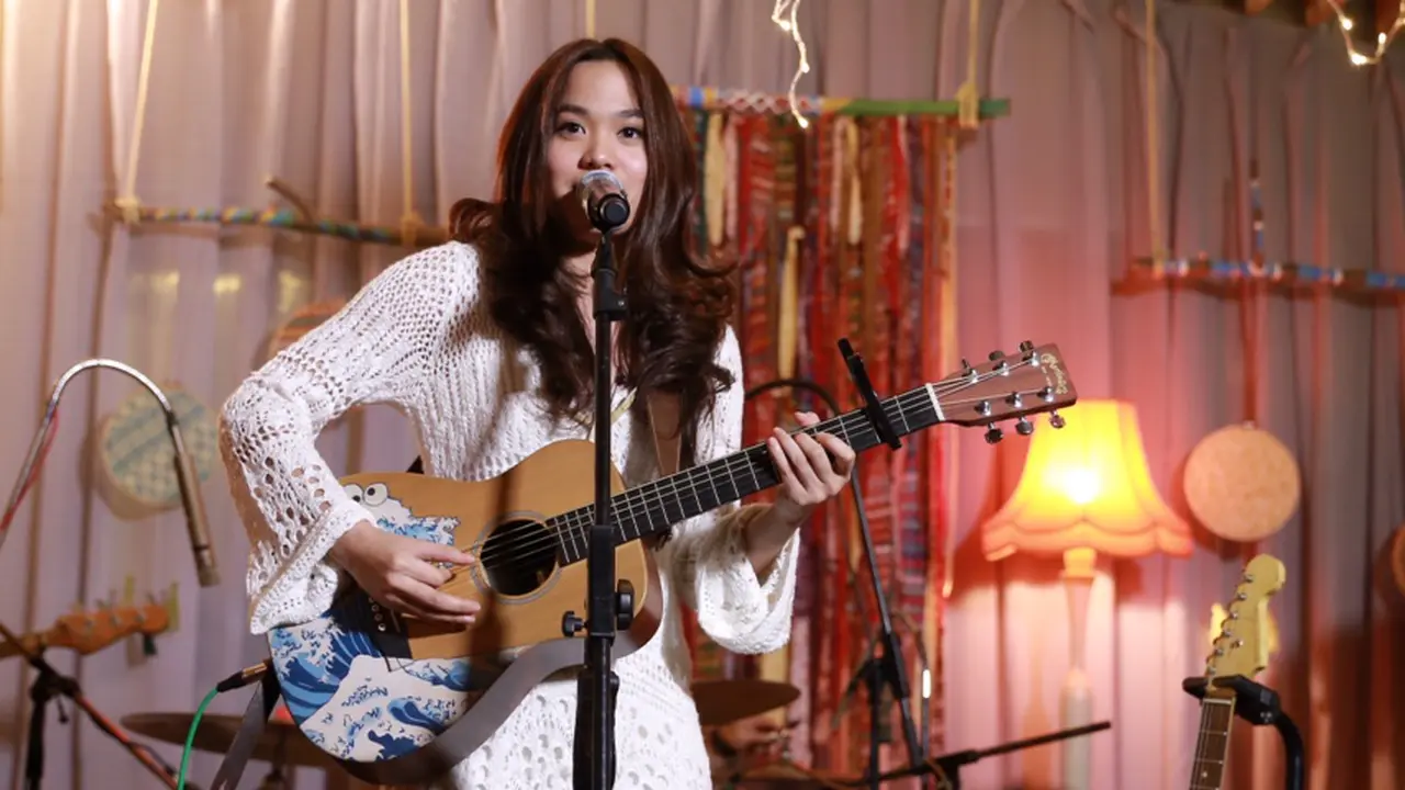 [Bintang] Sheryl Sheinafia