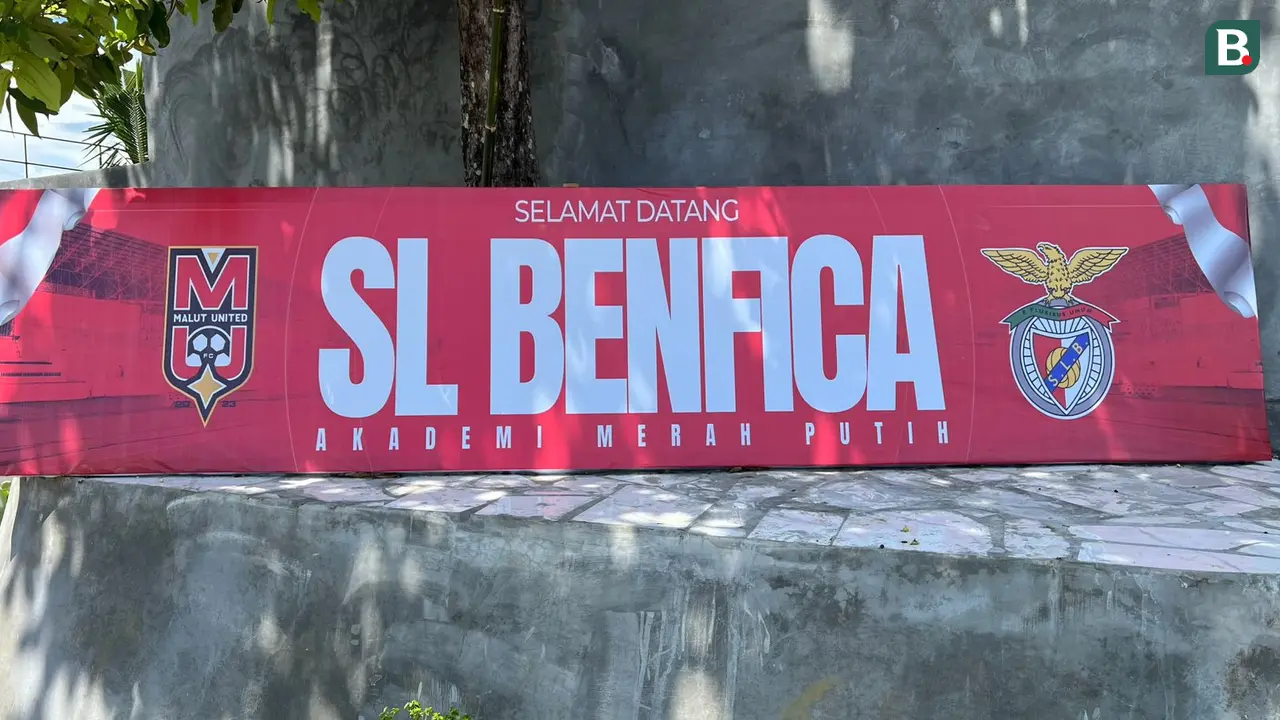 Malut United x SL Benfica