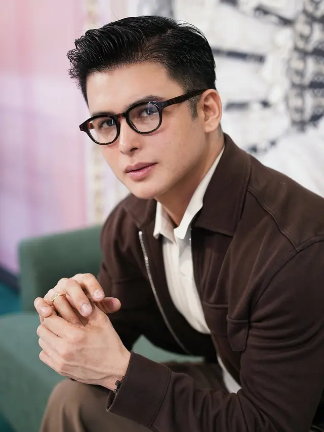 6 Potret Terbaru Teejay Marquez Pemeran Sean di Siapa Takut Jatuh Cinta