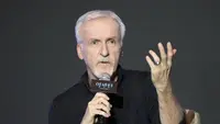 James Cameron Geregetan Ditanya-tanya soal Ending Film Titanic, Termasuk Teori soal Pintu Kapal