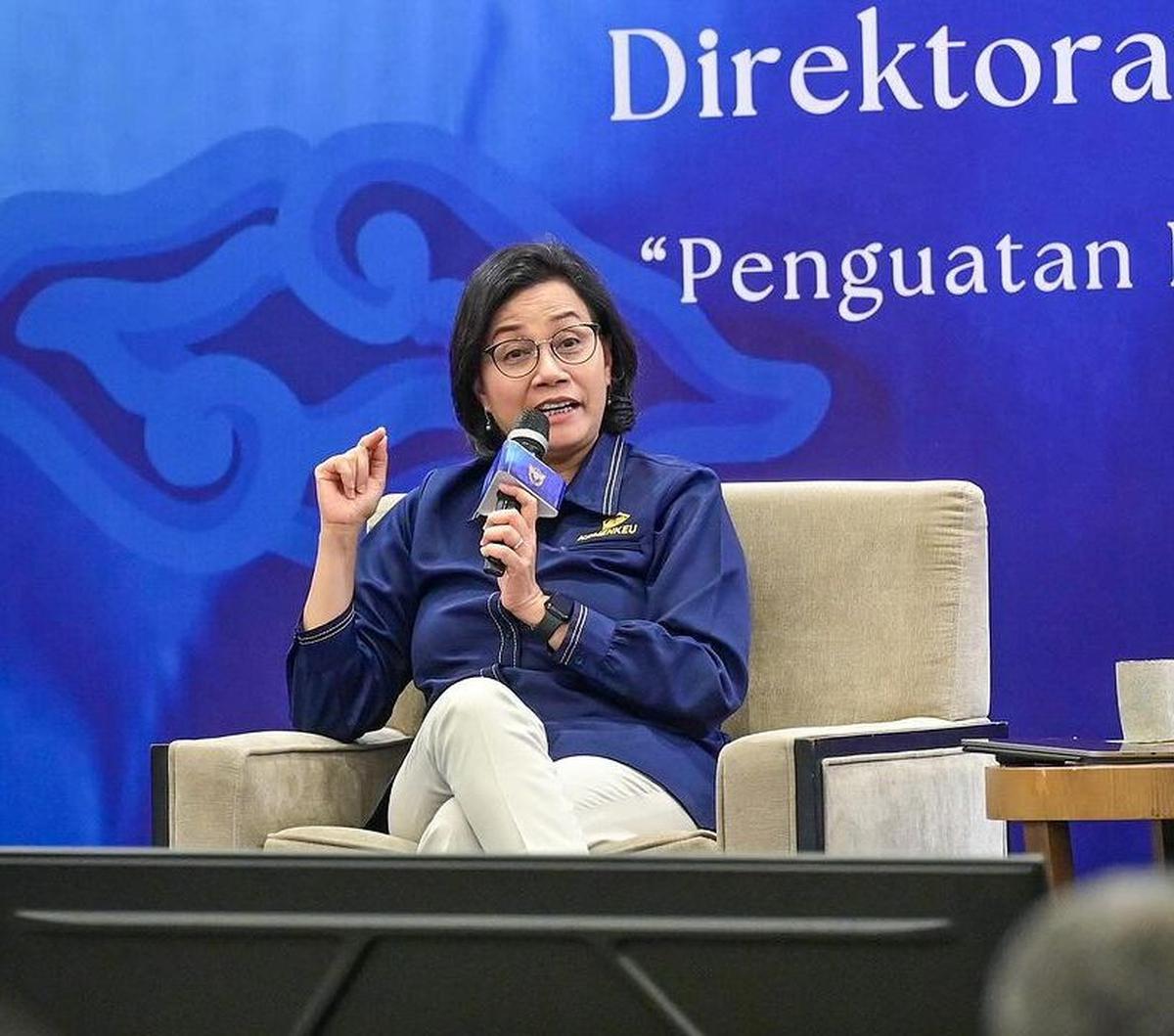 "Tapi juga tetap mencegah terjadinya moral hazard, dan tetap memberikan afirmasi terutama untuk orang-orang yang tidak mampu," imbuh Sri Mulyani.