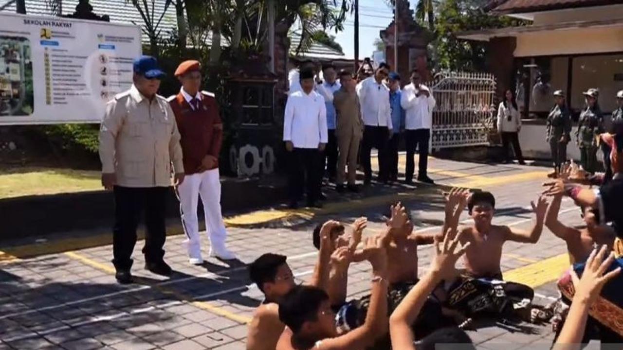 Presiden Prabowo Tinjau Sekolah Rakyat di Tabanan Bali, Disambut Tarian Khas