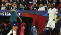 Gabriel Jesus Belum Main, tapi Sudah Bantu Barcelona Daftarkan Pemain