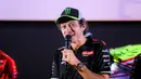 Valentino Rossi mengungkapkan Livery ini merupakan cara mereka mengungkapkan terima kasih dan merayakan kebersamaan dengan para penggemar Indonesia yang telah memberikan dukungan yang sangat luar biasa sehingga mampu memberikan semangat tambahan bagi mereka. (Bola.com/Bagaskara Lazuardi)