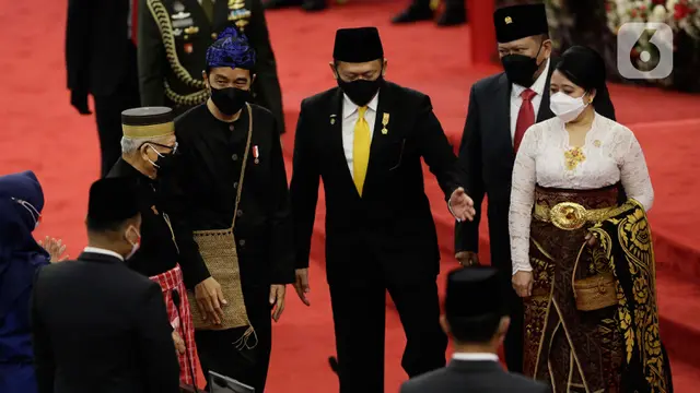 Jokowi Kenakan Baju Adat Baduy di Sidang Tahunan MPR