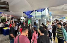 Jemaat Jumat Agung Mulai Padati Gereja Katedral Jakarta
