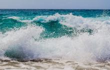 Diterjang Ombak Saat Mancing, 2 Orang Tewas dan 3 Hilang di Laut