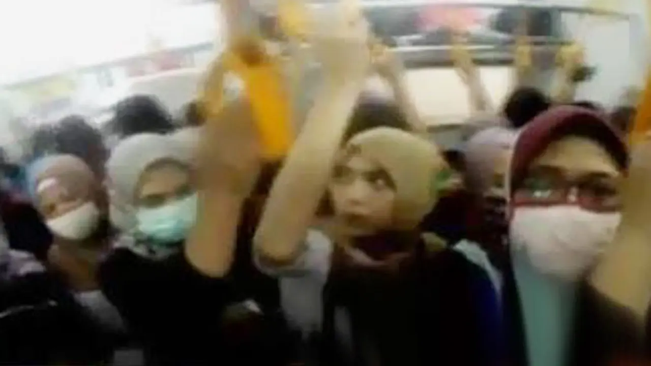 Penumpang Pembuat Rusuh Akan Diturunkan Paksa dari Kereta