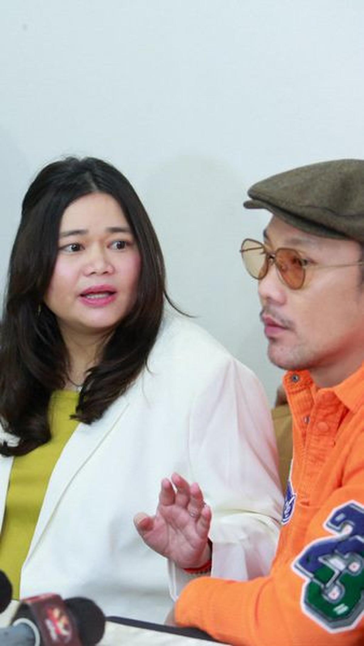 "Kondisinya ya sehat, kuat. Sekarang udah masuk minggu ke-37 jadi harus siaga siapa tahu tiba-tiba mules, kontraksi. Sekarang baik, baby-nya baik, terakhir kita usg 2,8 atau 2,9," pungkasnya.